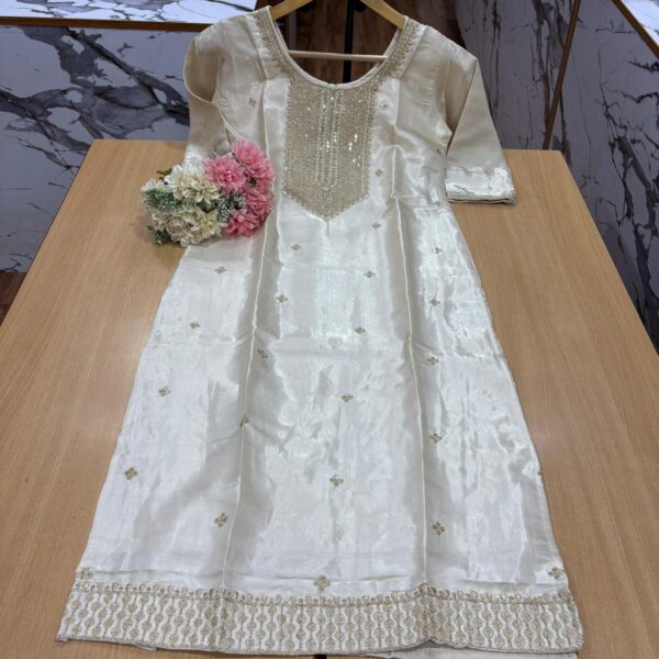 White - Glassy Roman - SO Top