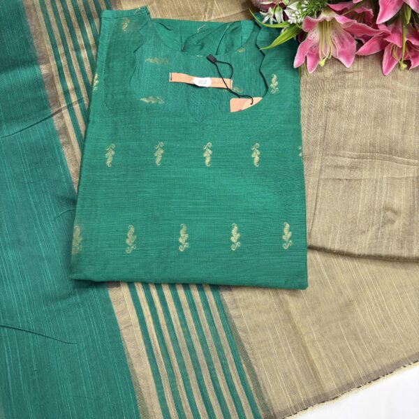 Raw silk kurta set with pant & Dhuppata