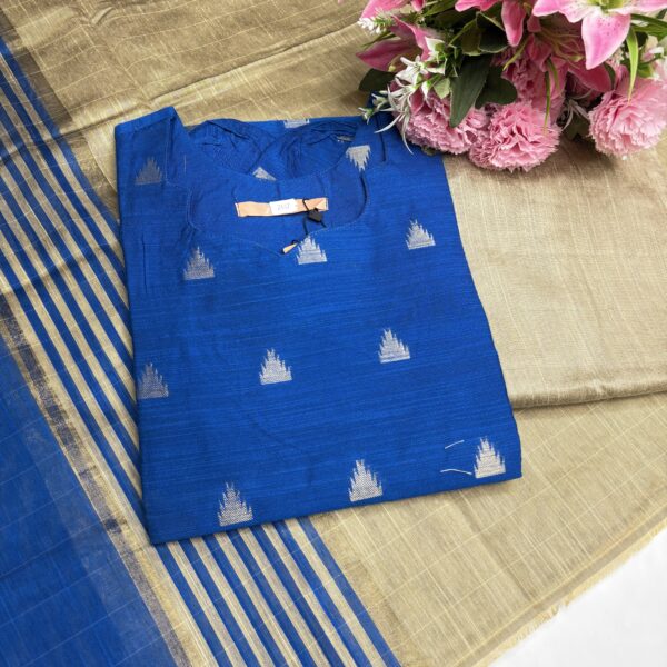 Raw silk kurta set with pant & Dhuppata