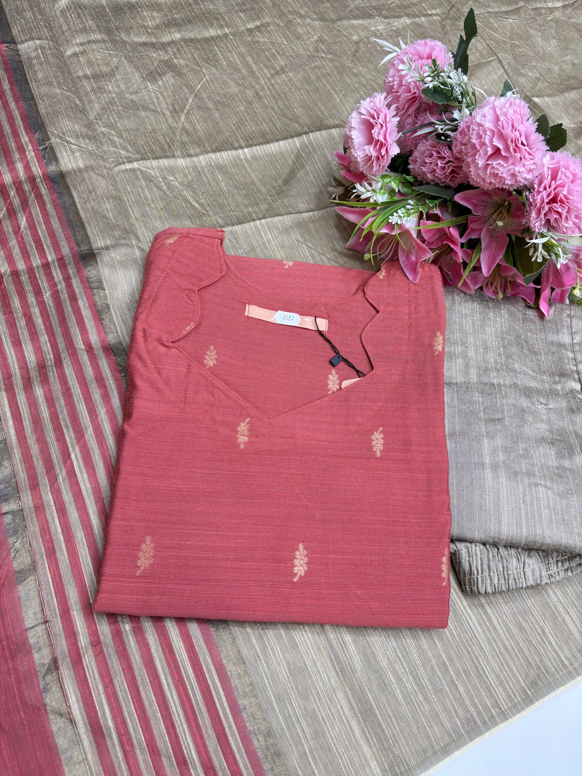 IMG_7018 Raw silk kurta set with pant & Dhuppata - Image 1