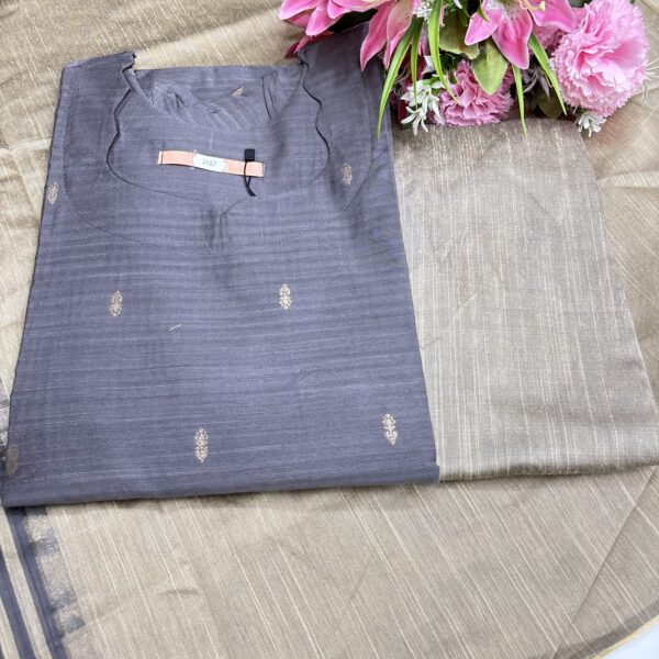 Raw silk kurta set with pant & Dhuppata